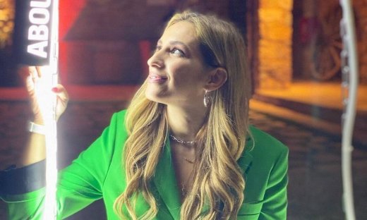 Aντιγόνη Ψυχράμη: Η επιτυχία του "Με λένε Πόπη" και η σχέση της με τον Γιώργο Νταλάρα!