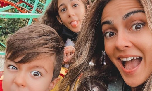 Αγγελική Δαλιάνη: Οι απίθανες χριστουγεννιάτικες φώτο με τα παιδιά της