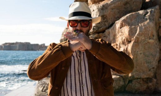 Πασίγνωστος ηθοποιός δεν έβρισκε ρόλο και θα παίξει τον εαυτό του!