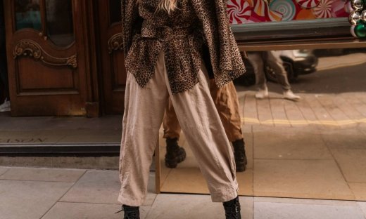 Οδηγός Αγοράς: Δέκα φαρδιά παντελόνια για να είσαι άνετη τα Χριστούγεννα