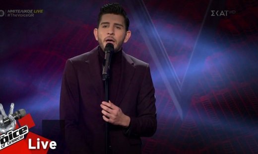 The Voice: Ο τελευταίος διαγωνιζόμενος της 16αδας τρέλανε τους coaches με το "Je T'Aime"!