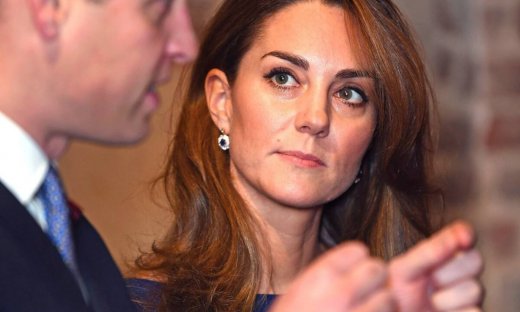 Η Kate Middleton φόρεσε το πιο ωραίο φόρεμα του 2021 - Θεϊκό Xmas outfit!