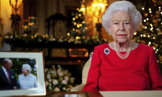 Συναγερμός στο παλάτι! Δράστης εισέβαλε με βαλλίστρα - Πού ήταν η Ελισάβετ