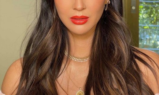 Διάσημη καλλονή ηθοποιός έγινε μαμά - Η πρώτη photo του μωρού