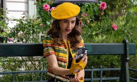 Vassilis Zoulias: Όλες οι δημιουργίες του σχεδιαστή για τη σειρά «Emily In Paris»