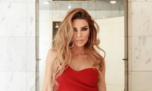 Κέλλυ Κελεκίδου: «Στην αρχή, κρατούσαμε την σχέση μας κρυφή με τον Νίκο»