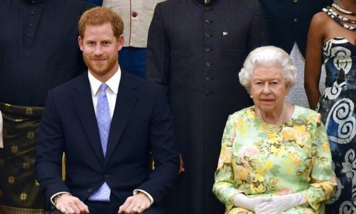Το νέο βίντεο της βασίλισσας Ελισάβετ και της οικογένειάς της και η ηχηρή απουσία του Harry