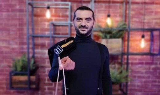 Λεωνίδας Κουτσόπουλος: Η χιουμοριστική ανάρτηση «στήριξης» για την Ευρυδίκη Βαλαβάνη: «Και εγώ τρώω»