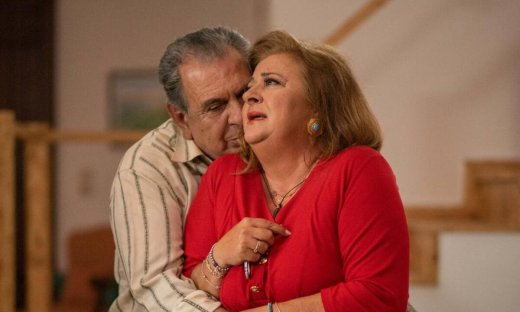 Συμπέθεροι απ' τα Τίρανα: To κοινό στο Twitter αποθέωσε τον Λυκούργο και τον Μπουκουράν