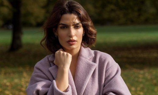 Οδηγός αγοράς: 10 χρωματιστά παλτό που θα σε ζεστάνουν με στυλ