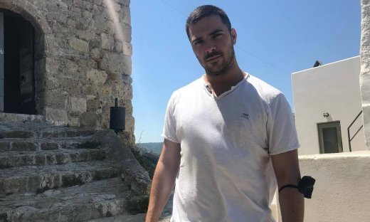 Πάνος Νάτσης: Συγκλονίζει ο κολλητός του φίλος: «Αισθάνομαι ότι μου έχουν κόψει ένα κομμάτι» (video)