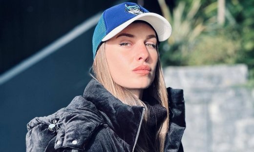 Κατερίνα Δαλάκα: «Υπήρξε άνθρωπος που μου έστειλε μήνυμα “άμα σε βρούμε, θα σου ρίξουμε βιτριόλι”»