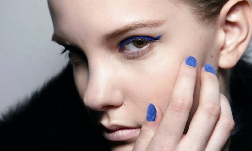 10 μπλε μολύβια ματιών για να κάνεις τα πιο ξεχωριστά μακιγιάζ