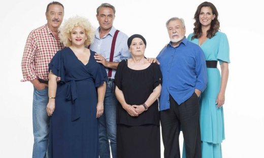 Χαιρέτα μου τον Πλάτανο: Ο Σίμος με τον Παναγή εκβιάζουν τον Τζίμη κι εκείνος λυγίζει