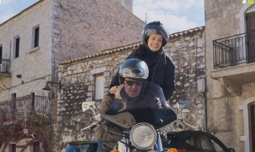 Η Γη της Ελιάς: Το ειδύλλιο Στάθη- Εύας συνεχίζεται και το Twitter άρχισε το «κουτσομπολιό»!