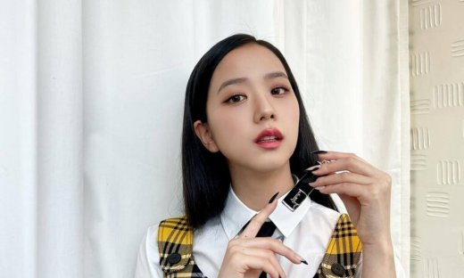 BLACKPINK: Τα πιο εντυπωσιακά looks της Jisoo στην Εβδομάδα Μόδας του Παρισιού