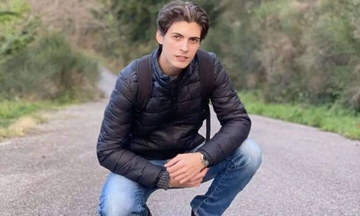 Κωνσταντίνος Πεσλής: «Η έπαρση δεν οδηγεί πουθενά. Πόσω μάλλον έναν νέο ηθοποιό»