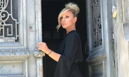 Πέγκυ Ζήνα: Η τρυφερή φωτογραφία με τον σύζυγό και την κόρη της - «Έλιωσε» το Instagram