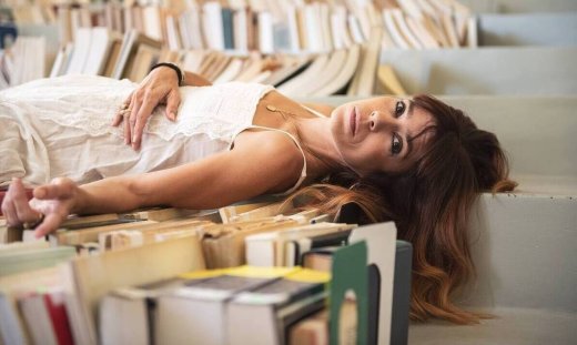 Μυρτώ Αλικάκη: «Ζούμε στην εποχή του photoshop και των φίλτρων...»