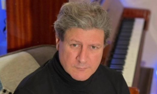 Νίκος Κουρής-Θεοδωράκης: «Όλα τα παιδιά του Μίκη μεγαλώσαμε μες στην απόρριψη κατά κάποιο τρόπο»