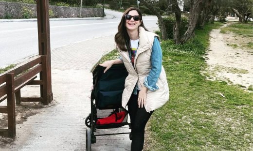 Ευγενία Δημητροπούλου: Για βόλτα με την κόρη της  - Οι φώτο που δημοσίευσε
