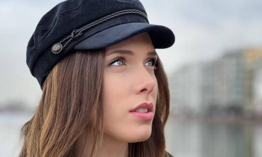 Γη της ελιάς: Το Twitter τρόλαρε χωρίς τέλος την Μυρτάλη για την απληστία