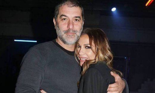 Δέσποινα Βανδή: Ποιο fan club; Ο Βασίλης Μπισμπίκης είναι ο μεγαλύτερος θαυμαστής της!