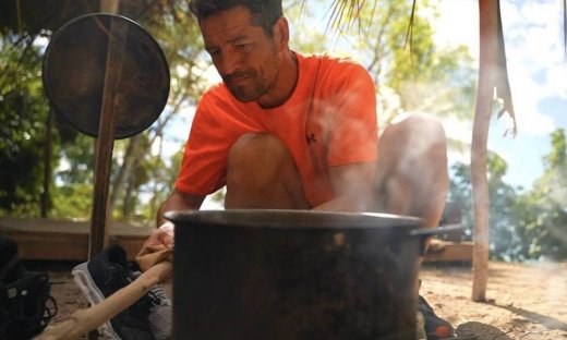 Survivor: Ο Απόστολος Ρουβά ζήτησε πίσω το δανεικό ρύζι και το Twitter τον δίκασε