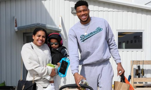 Γιάννης Αντετοκούνμπο: Ο τρόπος που αποθηκεύει τα ζαχαρωτά θα σας εκπλήξει