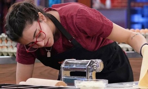MasterChef: Η ανατροπή με τον Μπόμπενα και η Πόπη που ξεσήκωσε το Twitter