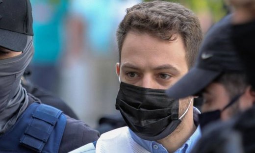 Το Twitter αντιδρά με τον Μπάμπη Αναγνωστόπουλου και την απολογία του