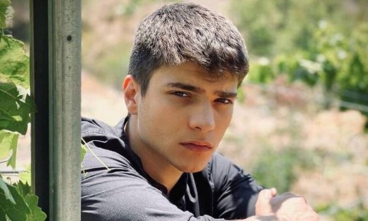 Η Γη της Ελιάς: Ο Φίλιππος καταρρακώνεται όταν μαθαίνει σε πόσο μεγάλο κίνδυνο βρίσκεται το μωρό