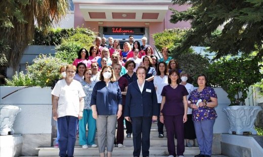 Πλατιά χαμόγελα για το έργο ζωής στα παιδιατρικά νοσοκομεία