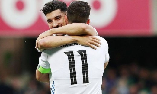 Με νίκη στην Πρίστινα αγκαλιάζει την πρώτη θέση η Εθνική Ομάδα