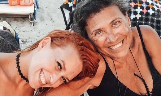 Σίσσυ Χρηστίδου: Έδειξε ένα μήνυμα στο κινητό που είπε πολλά για την οικογένειά της