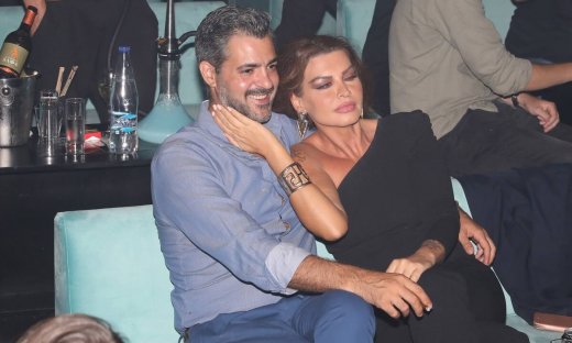 Νίνα Λοτσάρη: Βραδινή έξοδος και τρυφερά τετ α τετ με τον αγαπημένο της!