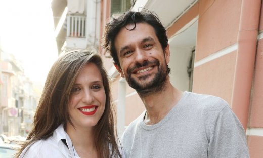 Αυγουστίδης-Κρασσά: Πρώτη δημόσια εμφάνιση μετά τον γάμο τους στο κέντρο της Αθήνας!