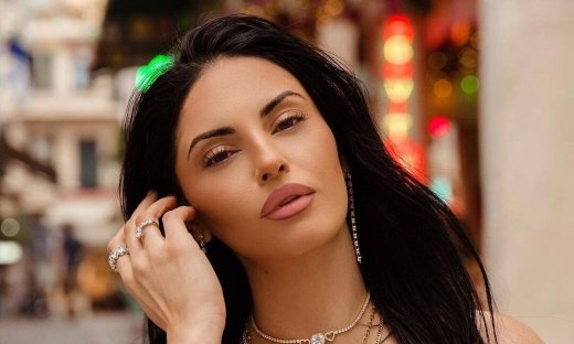 Ξέσπασε σε κλάματα η Δήμητρα Αλεξανδράκη: «Νιώθω πάρα πολύ συγκινημένη, δεν το πιστεύω»