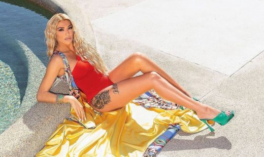 Αγγελική Ηλιάδη: Δείτε την με μπικίνι και χωρίς φίλτρα στα 45 της – Το video θα γίνει viral!