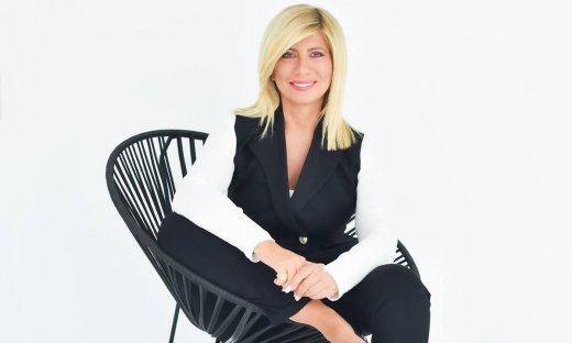 Ζήνα Κουτσελίνη για υπόθεση Πάτρας: «Με σοκάρει το χέρι που προκάλεσε αυτό το στυγερό έγκλημα»