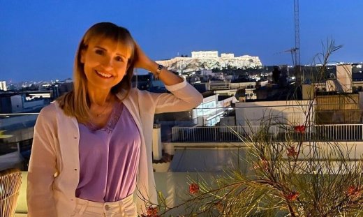 Μάρα Ζαχαρέα: Ξέγνοιαστες στιγμές στο Λονδίνο για την αποφοίτηση του γιου της