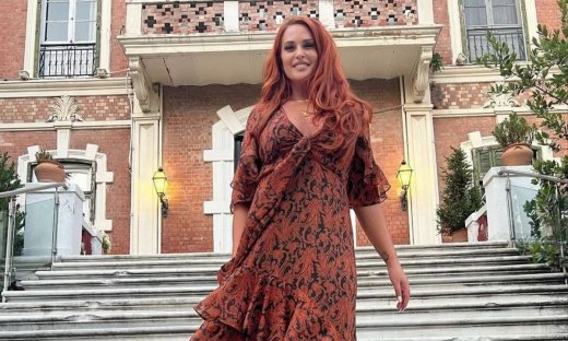 Η Σίσσυ Χρηστίδου φόρεσε Βάσια Κωσταρά και ήταν η πιο λαμπερή καλεσμένη σε βάφτιση