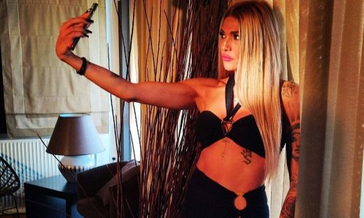 Αγγελική Ηλιάδη: Η νέα φώτο της με μπικίνι και χωρίς ρετούς στα 45 της χρόνια είναι το κάτι άλλο!