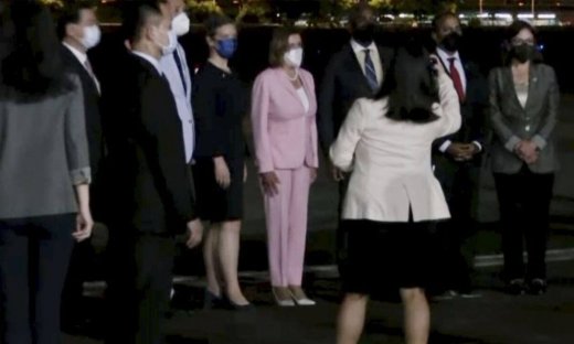 Η πρώτη ανάρτηση της Πελόζι από την Ταϊβάν - Newsbomb.gr