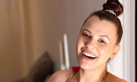 Λάουρα Νάργες: Το φωτογραφικό άλμπουμ από το πάρτι - έκπληξη που της έκανε ο Χρήστος Σαντικάι!