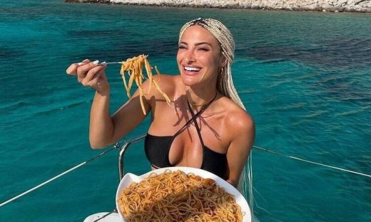 Ταλαιπωρία για την Ιωάννα Τούνη: «Εμετούς, κακό όλη μέρα σήμερα»