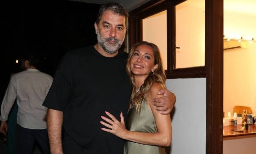 Δέσποινα Βανδή: Η δημόσια εκδήλωση αγάπης στον Βασίλη Μπισμπίκη - Τι έγραψε στα social