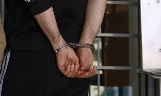 Προφυλακιστέος ο 50χρονος που επιτέθηκε με καυστικό υγρό στην πρώην σύζυγό του - Newsbomb.gr