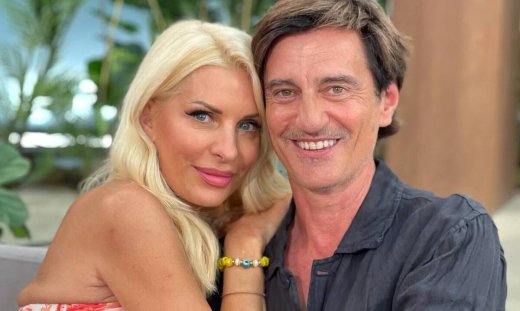 Θοδωρής Κουτσογιαννόπουλος: Λιάζεται σε απόμερη παραλία των Κυκλάδων λίγες μέρες πριν τη νέα σεζόν