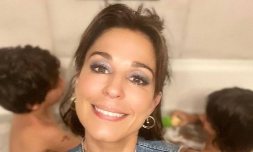 Κατερίνα Παπουτσάκη: «Το τραγούδι ήταν κάτι που με ενδιέφερε πολύ από μικρή ηλικία»